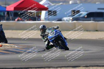 media/Dec-18-2022-SoCal Trackdays (Sun) [[8099a50955]]/Turn 2 (950am)/